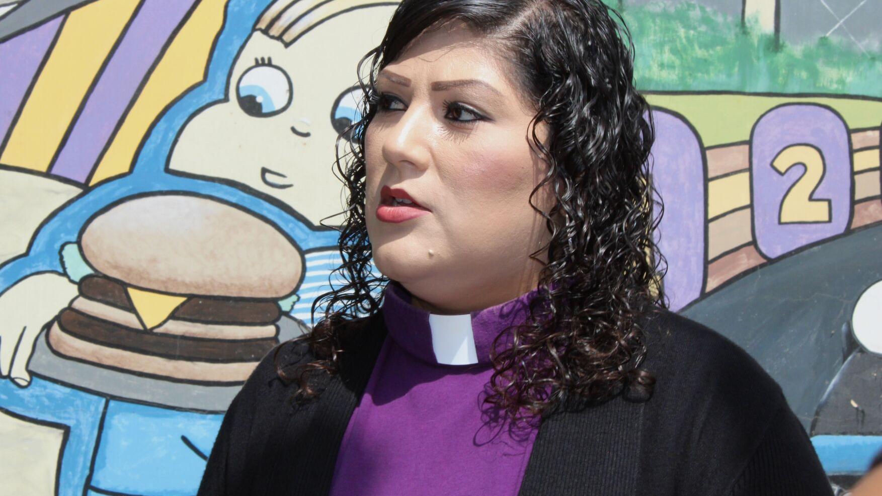 Downey Reverend describes how ICE targeted her church